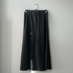 Side Split Thigh High Waisted Casual A Line Midi Skirt